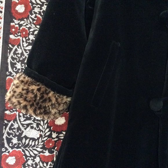 Reversible Faux Fur Leopard & Velvet Swing Coat - Picture 8 of 10